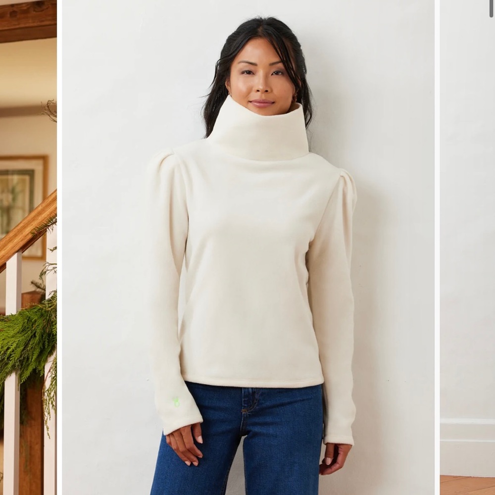 Dudley Stephens Palmer puff sleeve turtleneck in vello fleece (cream)